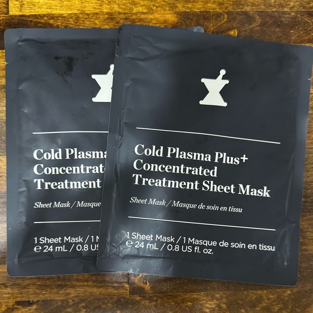 Perricone MD Cold Plasma Plus+ Treatment Sheet Mask - Black
